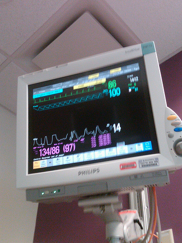 picture of an ICU monitor
